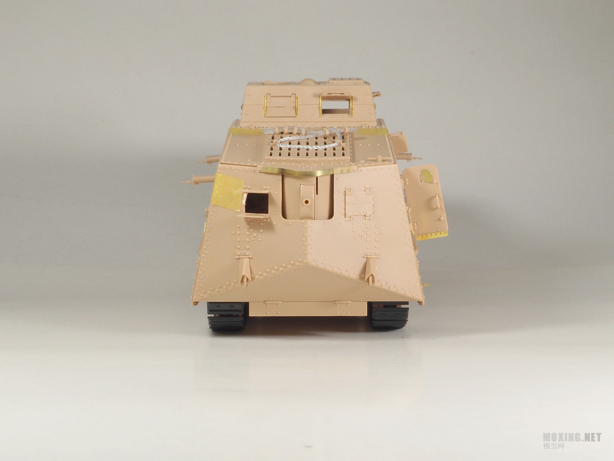 [模型网评测]MENG-1/35一战德国A7V坦克(克虏伯型)(TS-017)