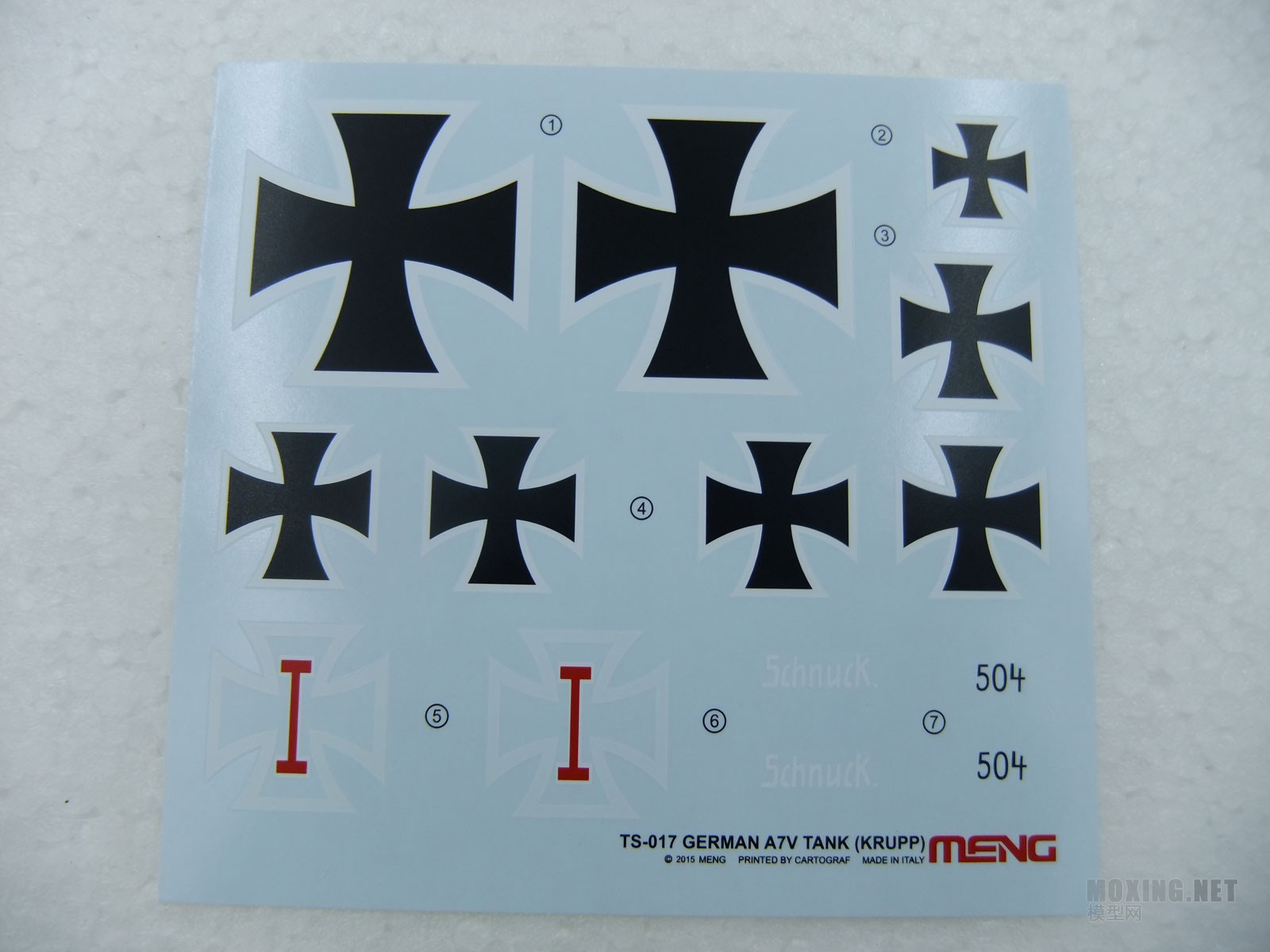 [模型网评测]MENG-1/35一战德国A7V坦克(克虏伯型)(TS-017)