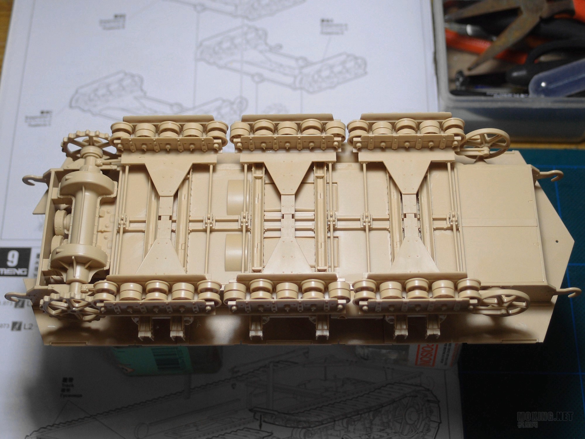 [模型网评测]MENG-1/35一战德国A7V坦克(克虏伯型)(TS-017)