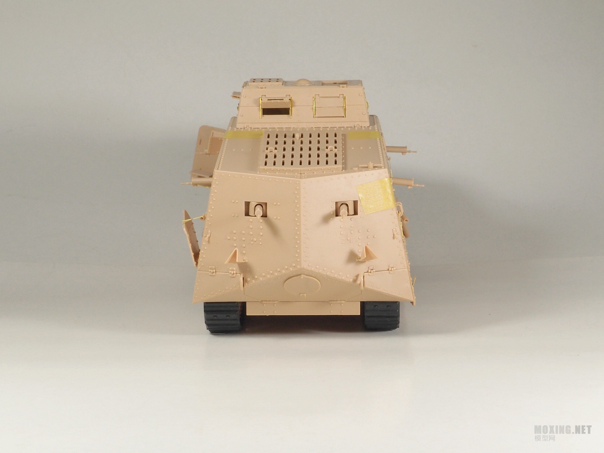 [模型网评测]MENG-1/35一战德国A7V坦克(克虏伯型)(TS-017)