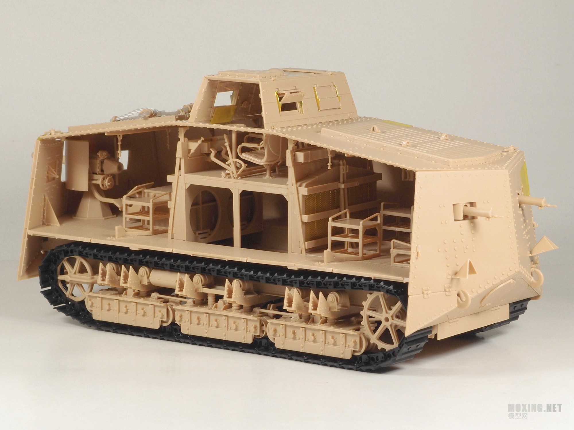 [模型网评测]MENG-1/35一战德国A7V坦克(克虏伯型)(TS-017)