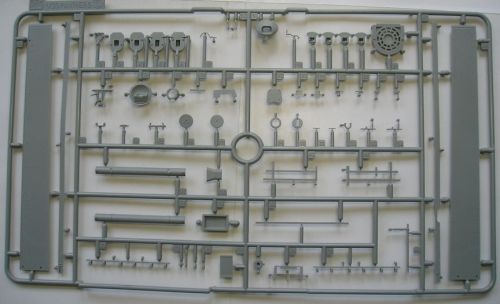 威龙-1/35黑猎豹坦克歼击车后期型(SK版)(6393)版件评测