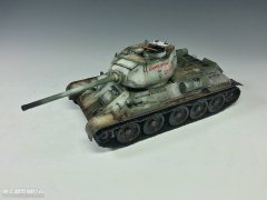 T-34/85 D-5T--1/35 T-34/85中型坦克D-5T火炮型