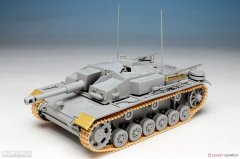 【威龙 6834】1/35德国10.5cm StuH.42 Ausf.E/F突击榴弹炮官方素组图