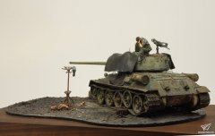 1/35 T-34/85坦克场景：Crying Soldier 