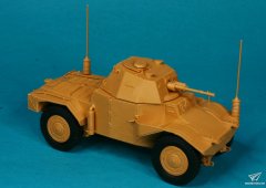 【ICM 35375】1/35 法国AMD178-35指挥装甲车素组图