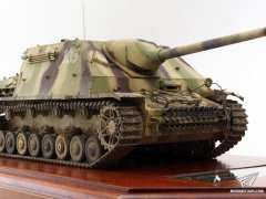1/35 四号坦克歼击车L/70(A)施塔加德1945（威龙）
