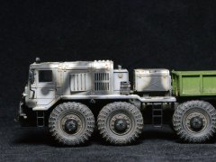 1/72 KZKT-537L 机场牵引车（TAKOM）