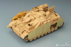 【麦田 RM-5061】1/35 德国四号突击炮初期型全内构官方素组成品照片更新