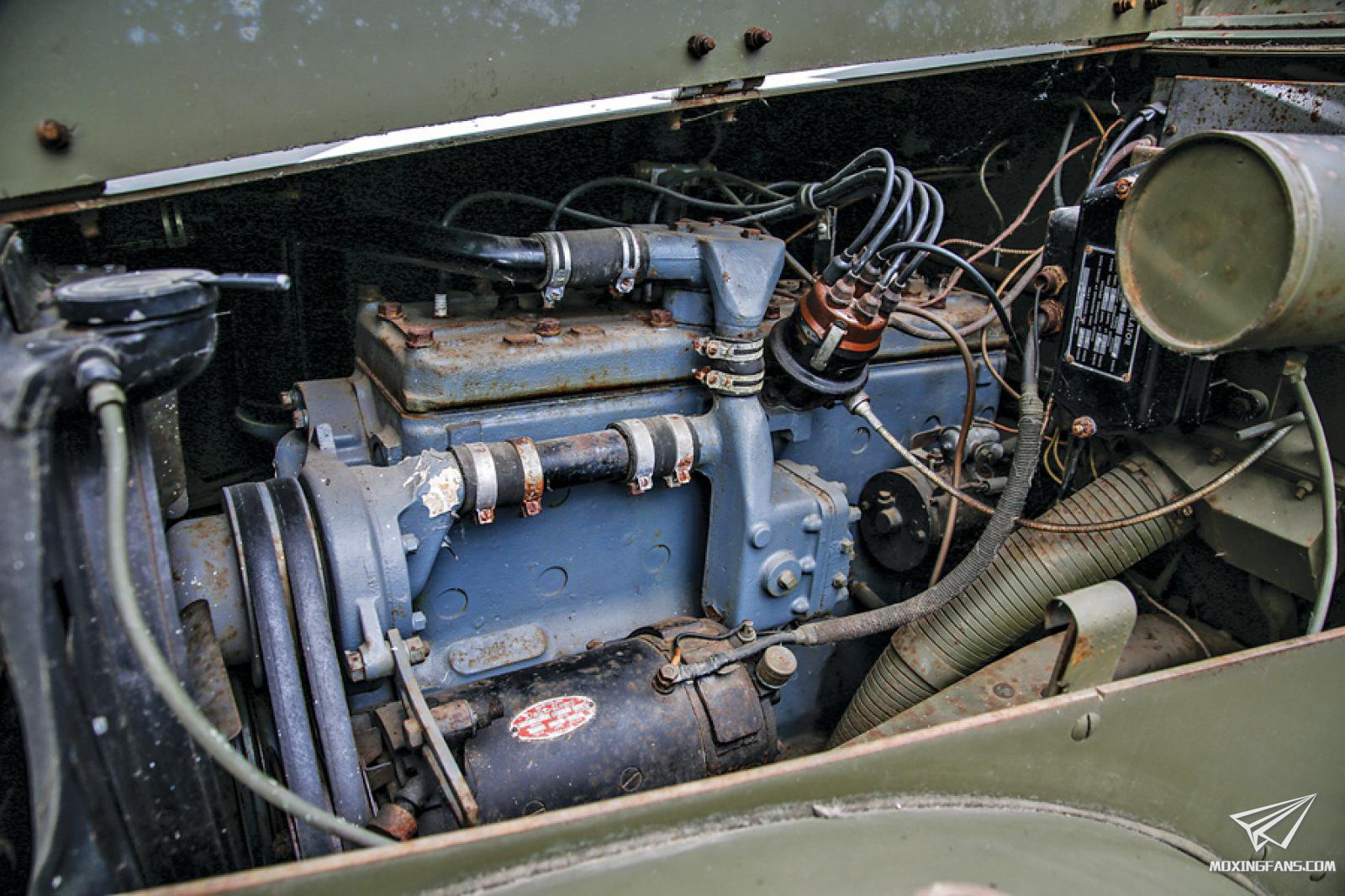 1943-white-m16-mgmc-half-track-engine.jpg