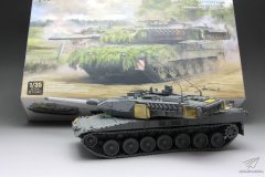 【边境 BT-040】1/35 豹2A7V主战坦克素组测评