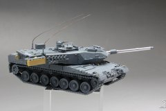 【黄蜂 VS720014】1/72 豹2A7主战坦克素组评测