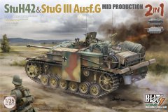 【TAKOM 8017】1/35 StuH42&三号突击炮G中期型2in1开盒评测